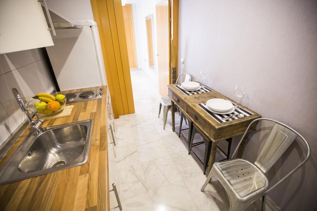 Ab Apartamentos Reding Malaga Ngoại thất bức ảnh