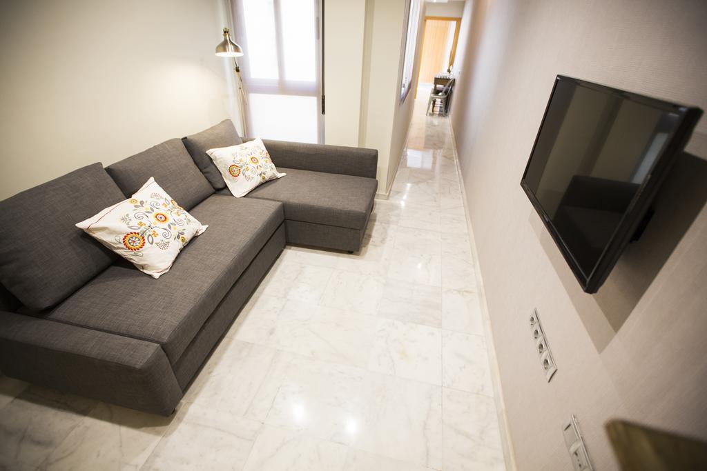 Ab Apartamentos Reding Malaga Ngoại thất bức ảnh