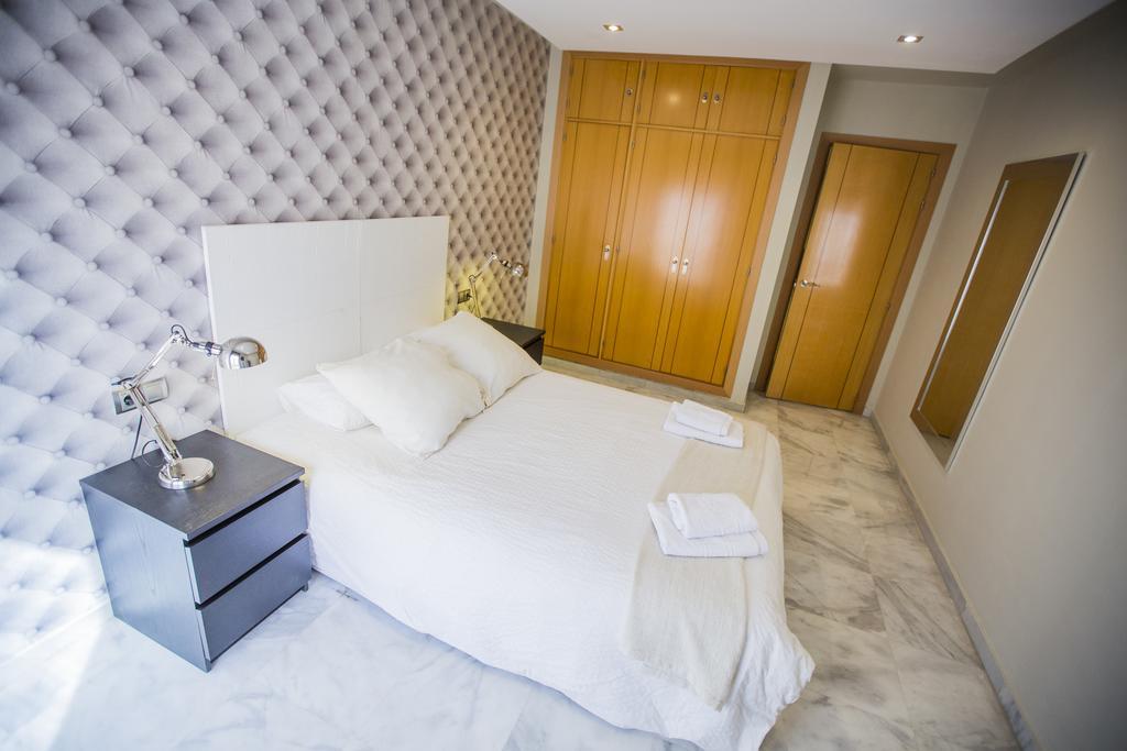 Ab Apartamentos Reding Malaga Ngoại thất bức ảnh
