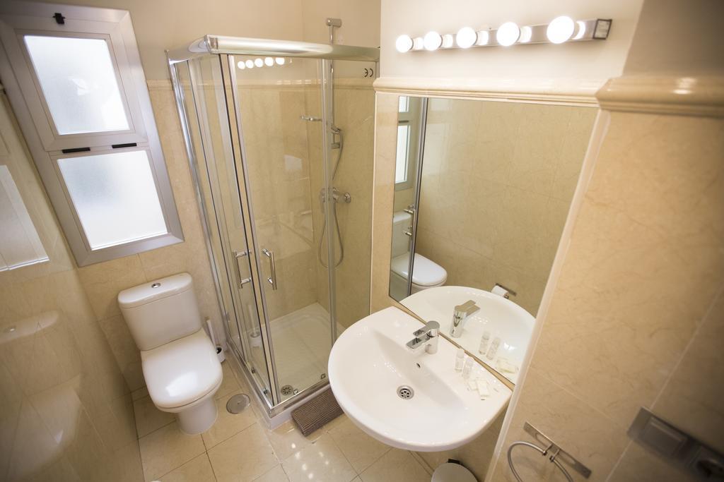 Ab Apartamentos Reding Malaga Ngoại thất bức ảnh